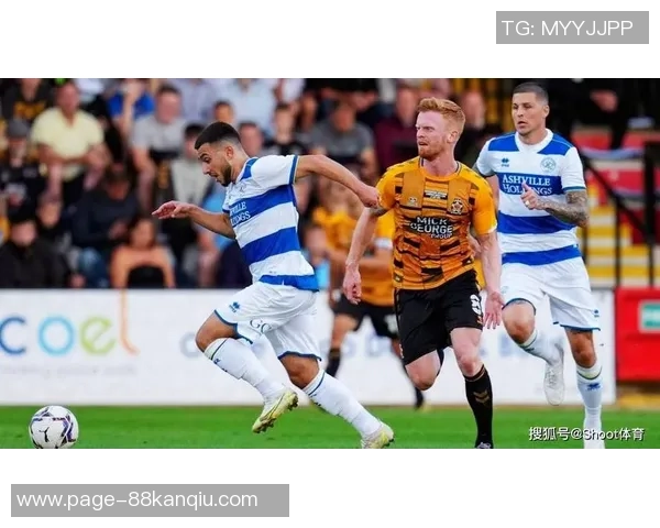 卢顿与伯明翰激战正酣赛果揭晓精彩瞬间回顾