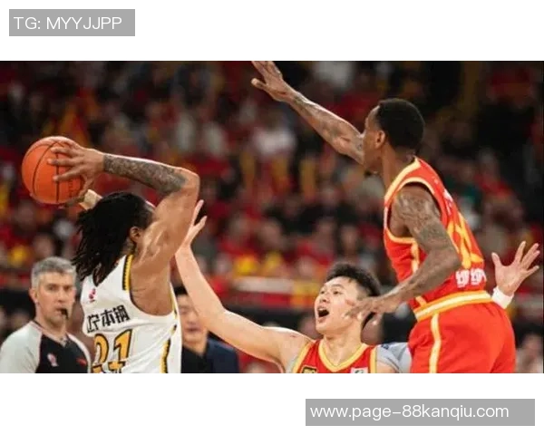 快船与爵士激战正酣CCTV5直播精彩赛事不容错过